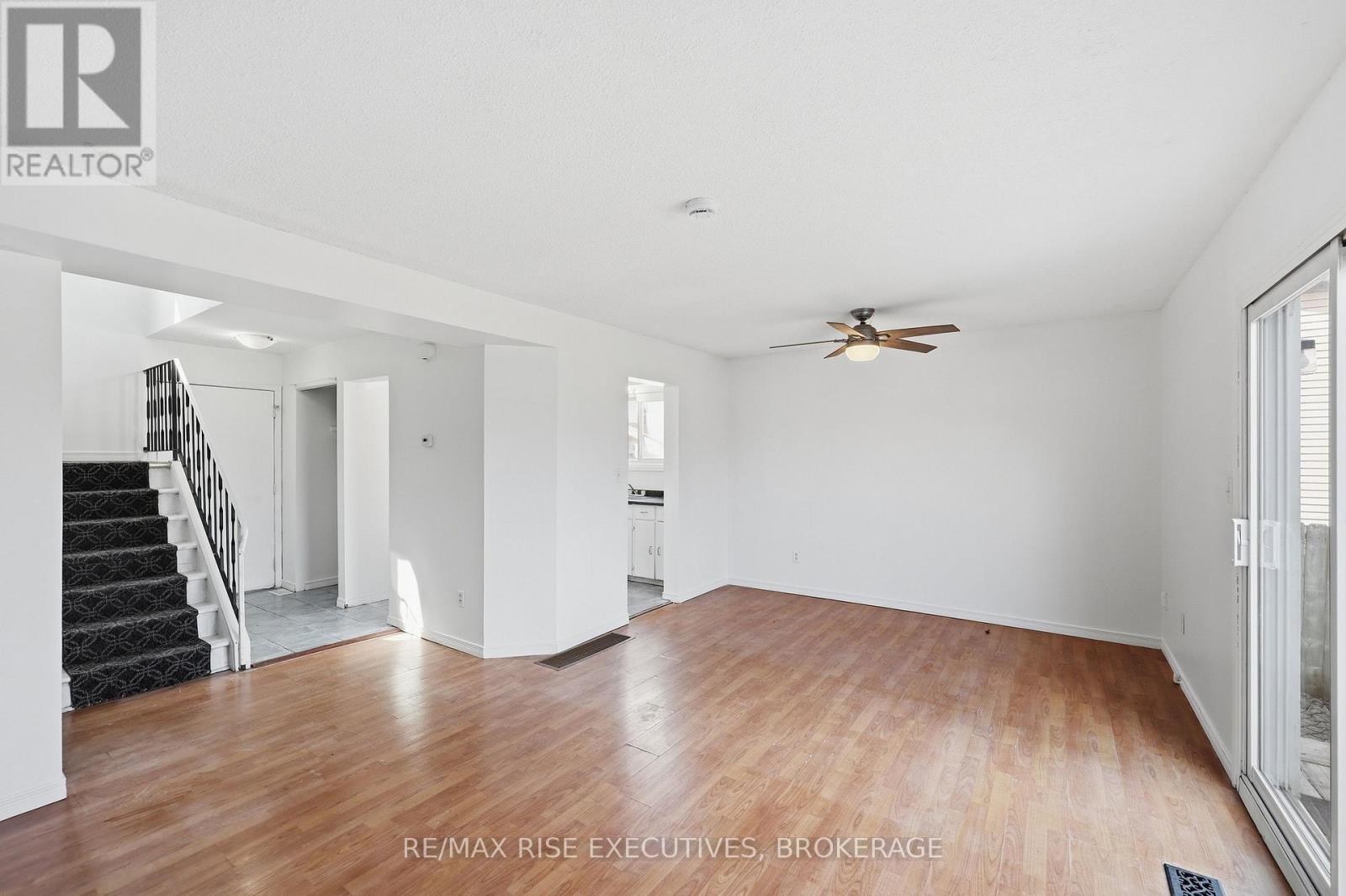 75 WYCLIFFE CRESCENT - 20