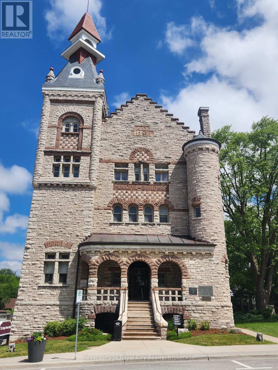 70 WILSON COURT - 46