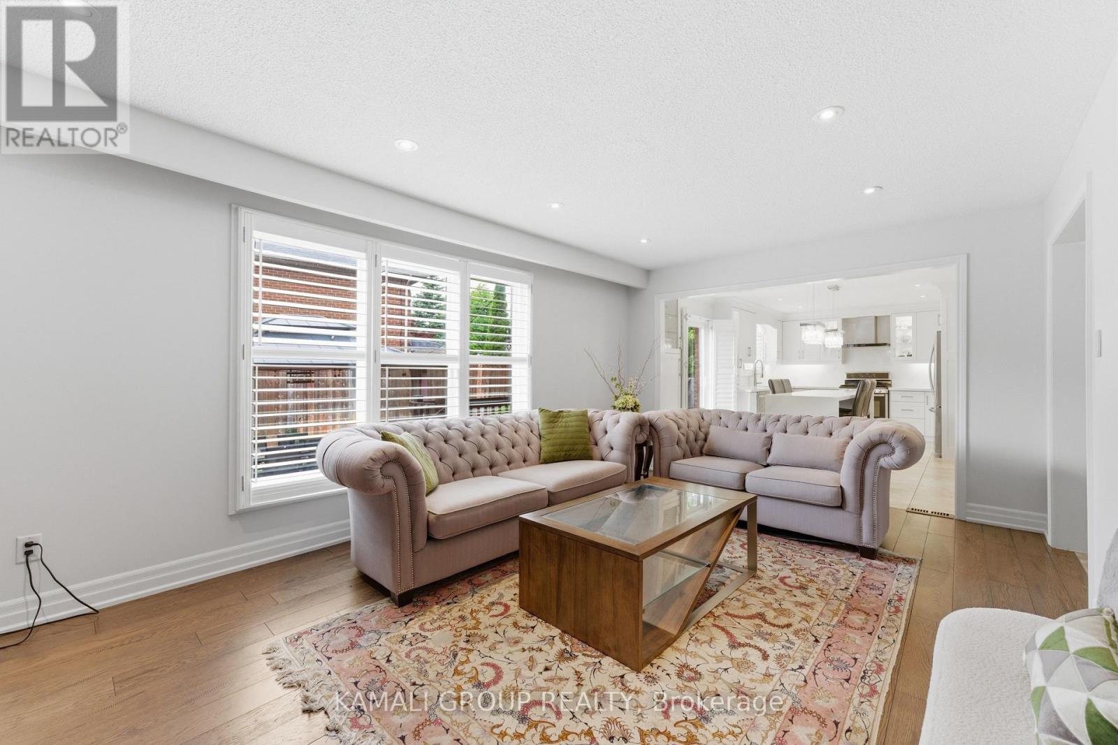 108 KILLIAN ROAD - 17