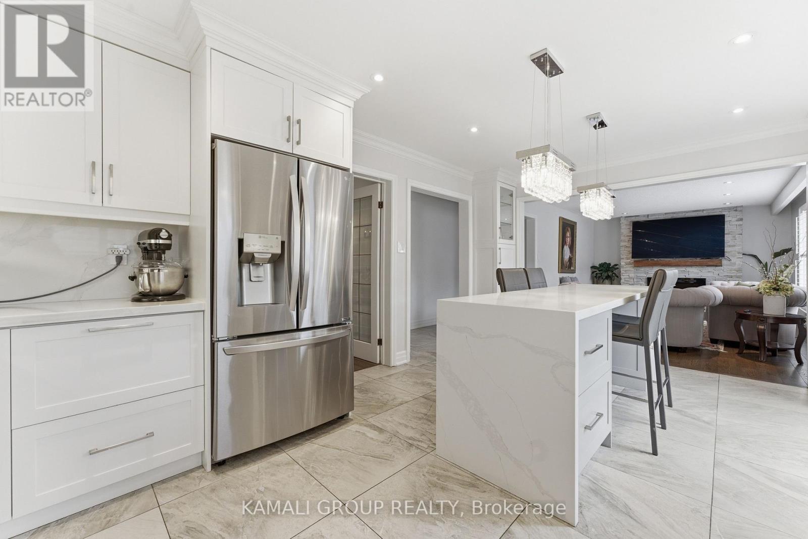 108 KILLIAN ROAD - 16