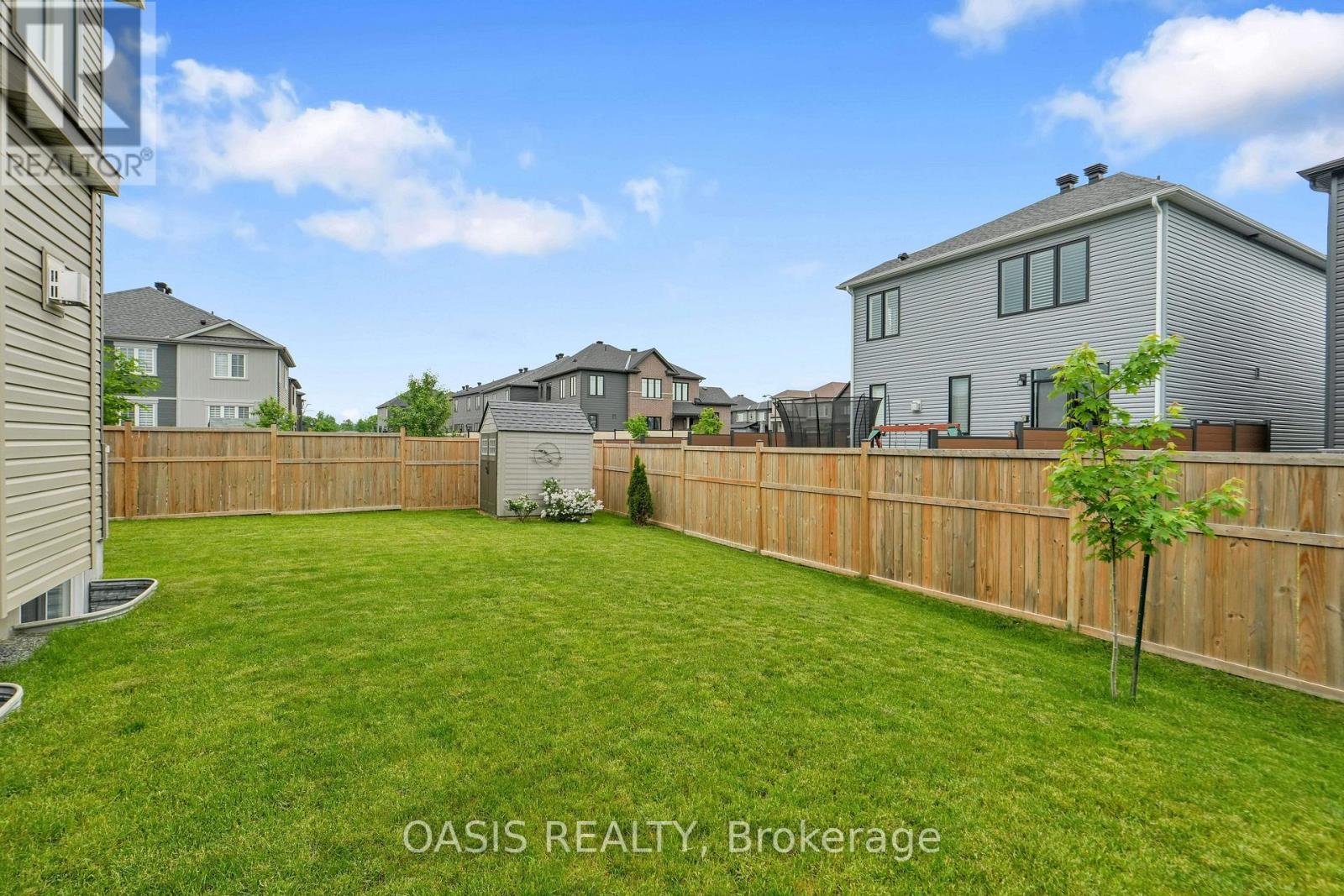 80 LANTERN ROAD - 36