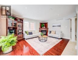 4pc Bathroom - 38 Deer Ridge Crescent, Kitchener, ON N2P2L3 Photo 10