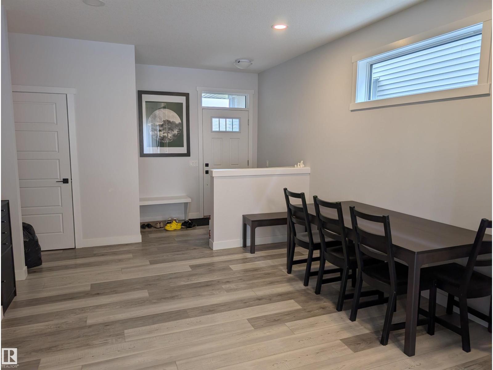 9240 224 ST NW - 2