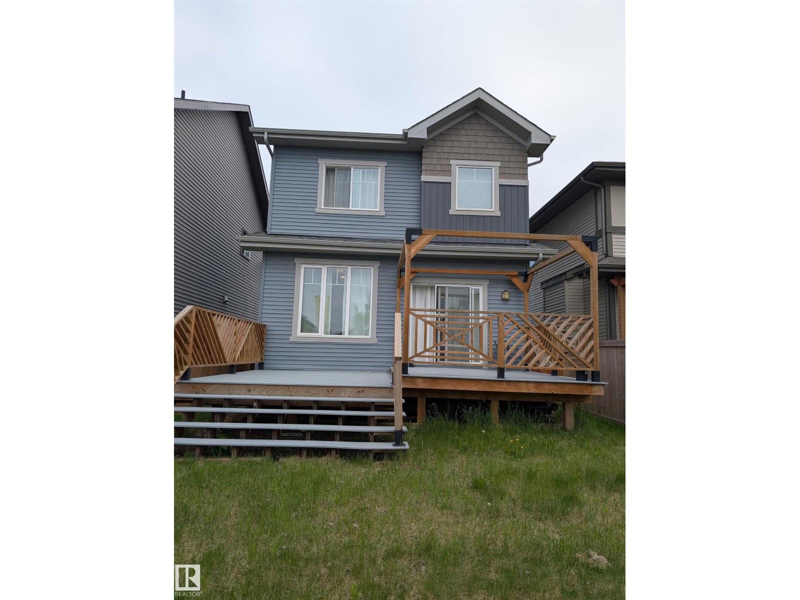 9240 224 ST NW - 27