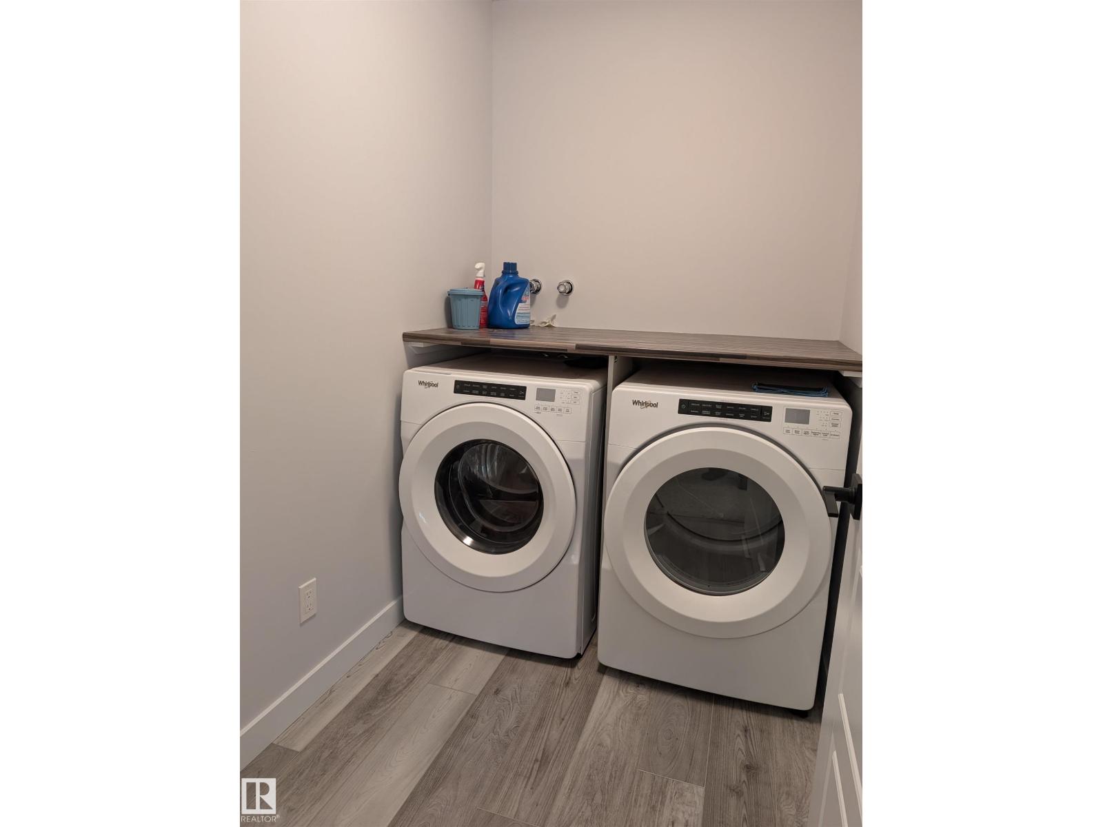 9240 224 ST NW - 9