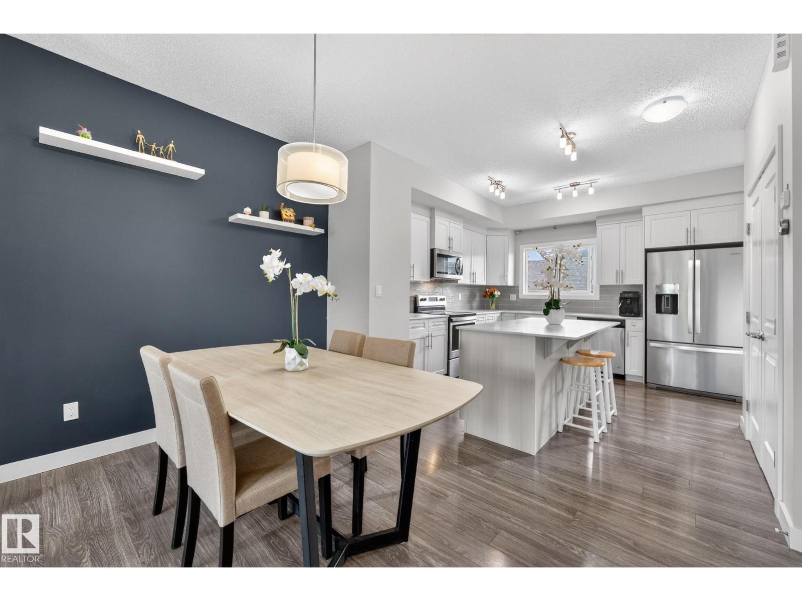 165 ROBINSON DR - 10