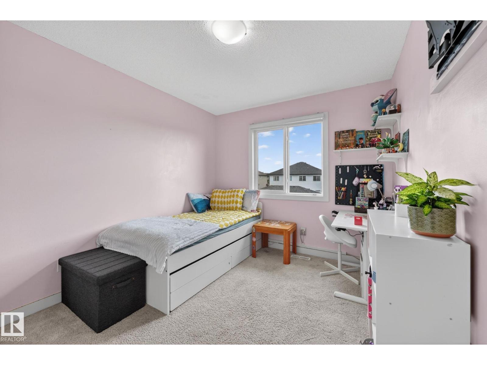 165 ROBINSON DR - 26
