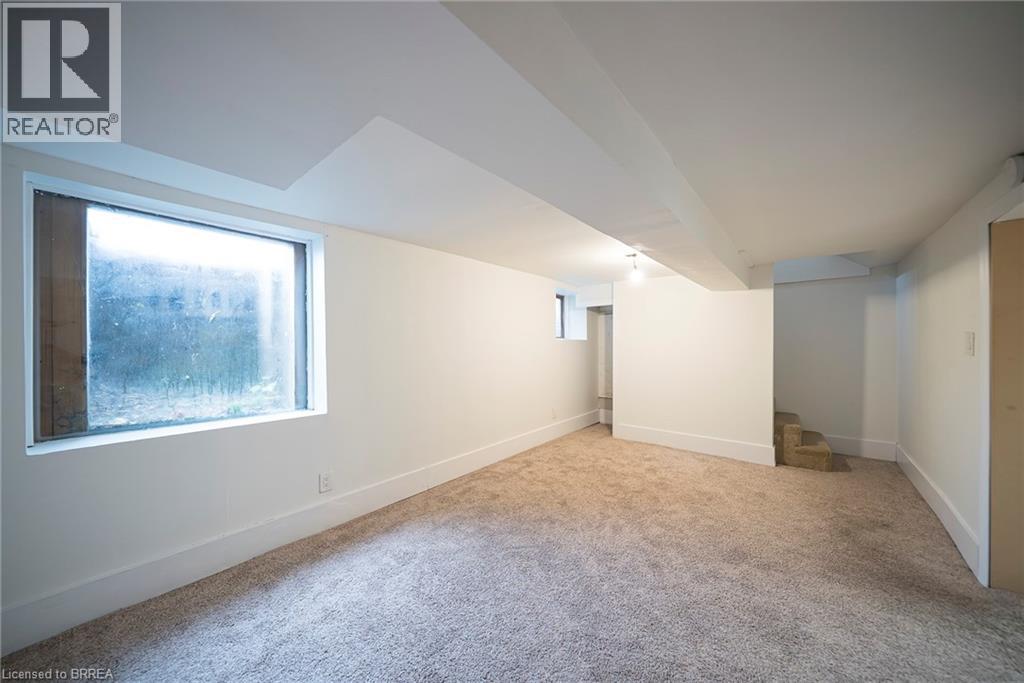 15 MARGUERETTA Street - 16