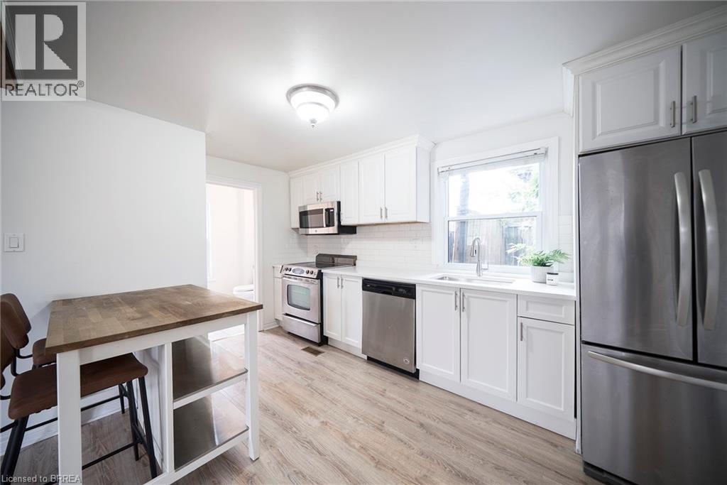 15 MARGUERETTA Street - 3