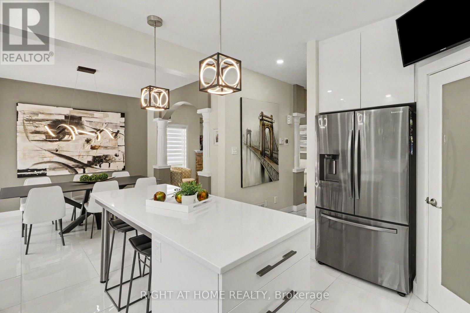 46 OASIS STREET - 16