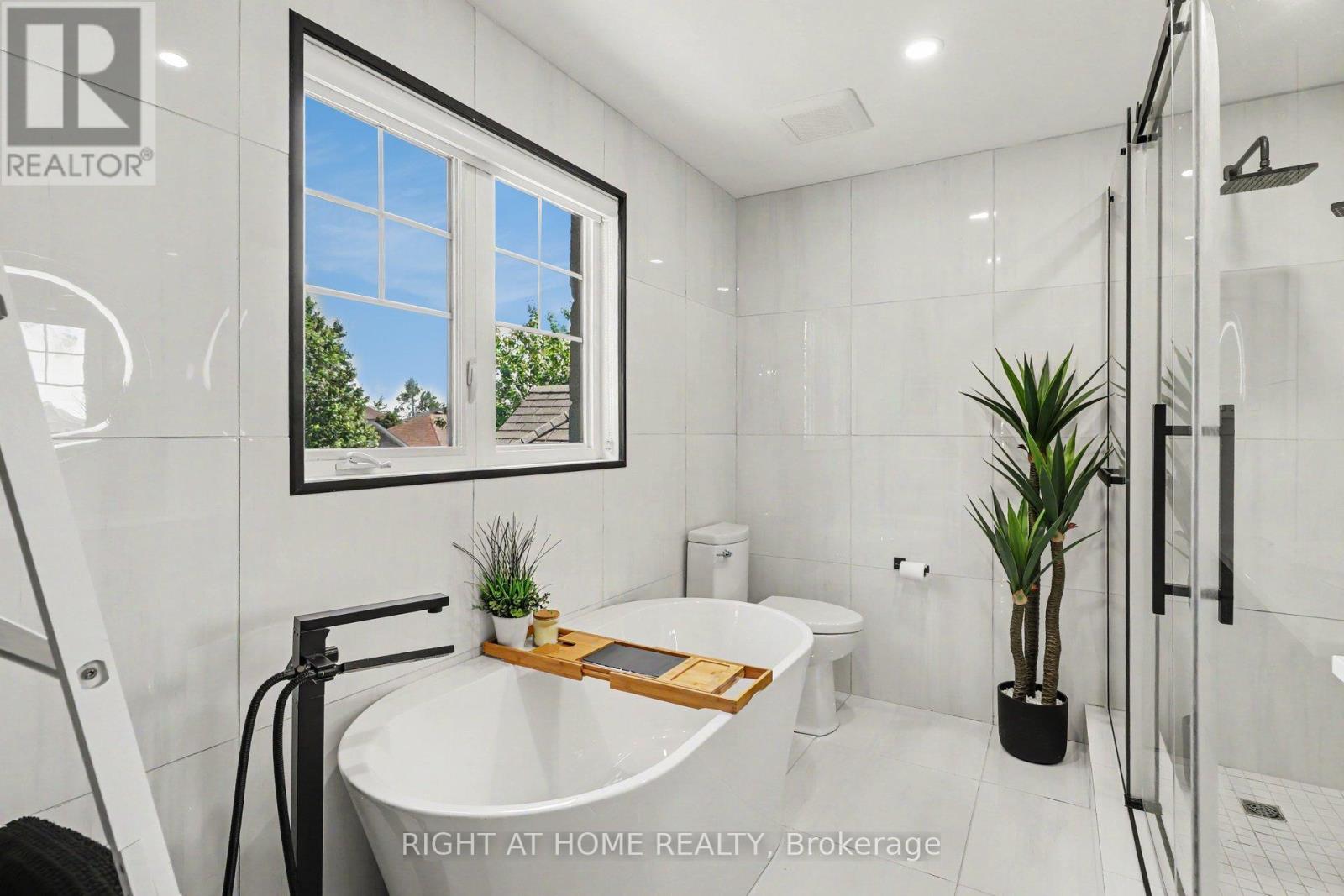 46 OASIS STREET - 27
