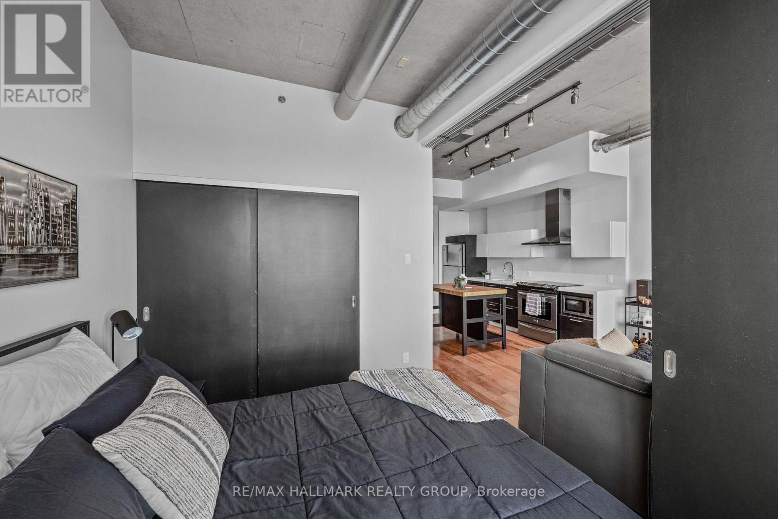 1 Bed, 1 Bath Apartment for Sale in Ottawa – 704 – 360 MCLEOD STREET, Ottawa – MLS# X13435712 - Image 18