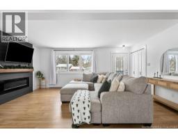Living room - 18 Golden Hawk Drive, Miramichi, NB E1N3J3 Photo 11
