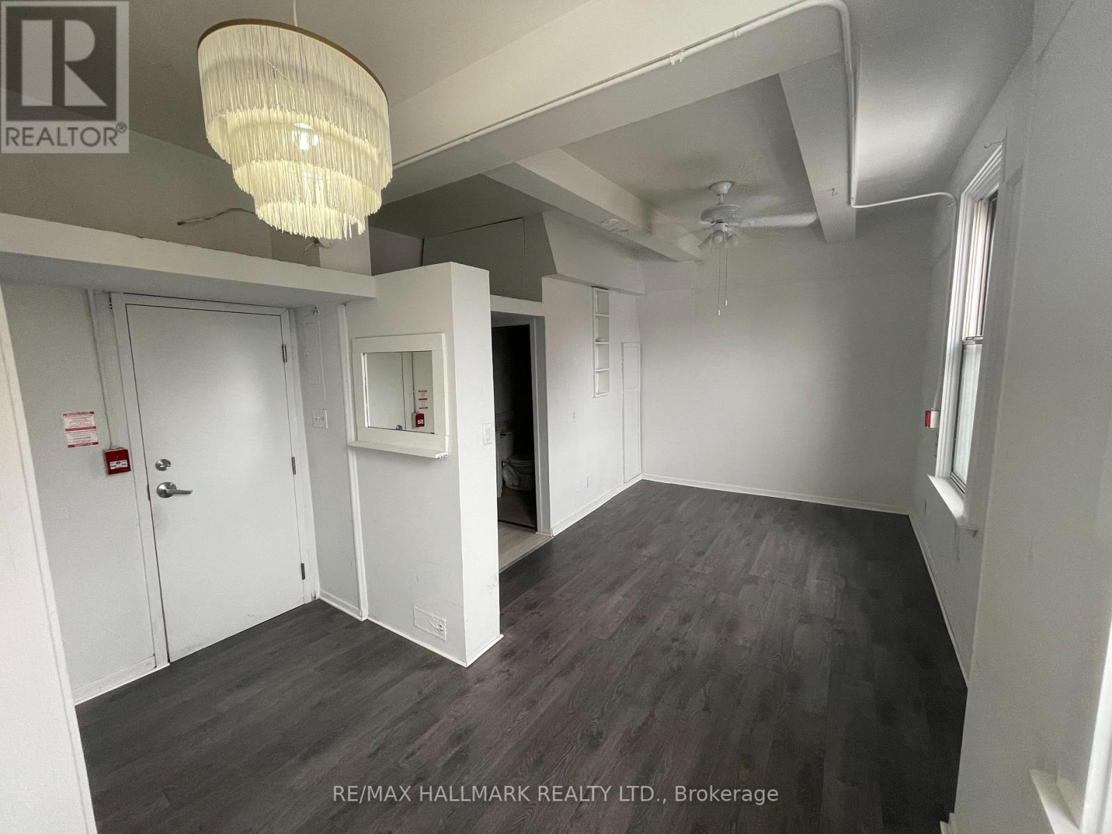 177 CARLTON STREET - 8