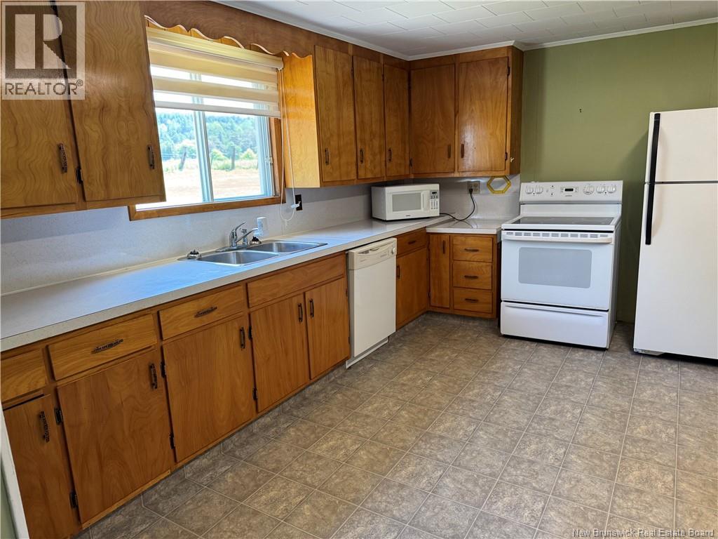 250 Main St - 8