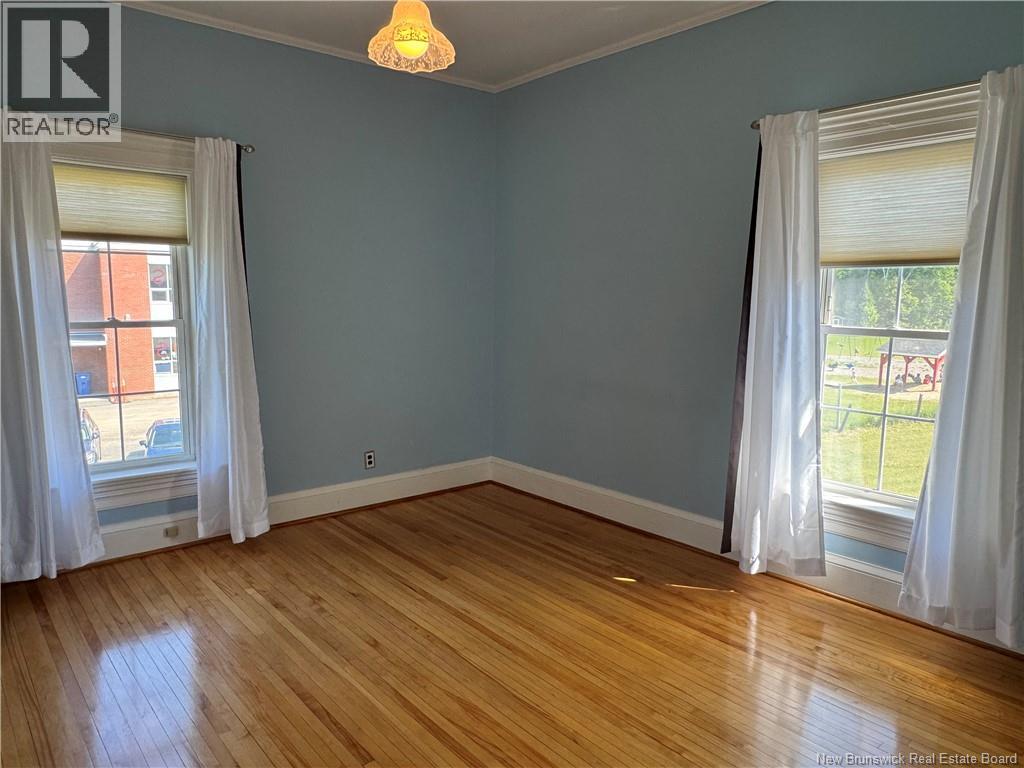 252 Main St - 32