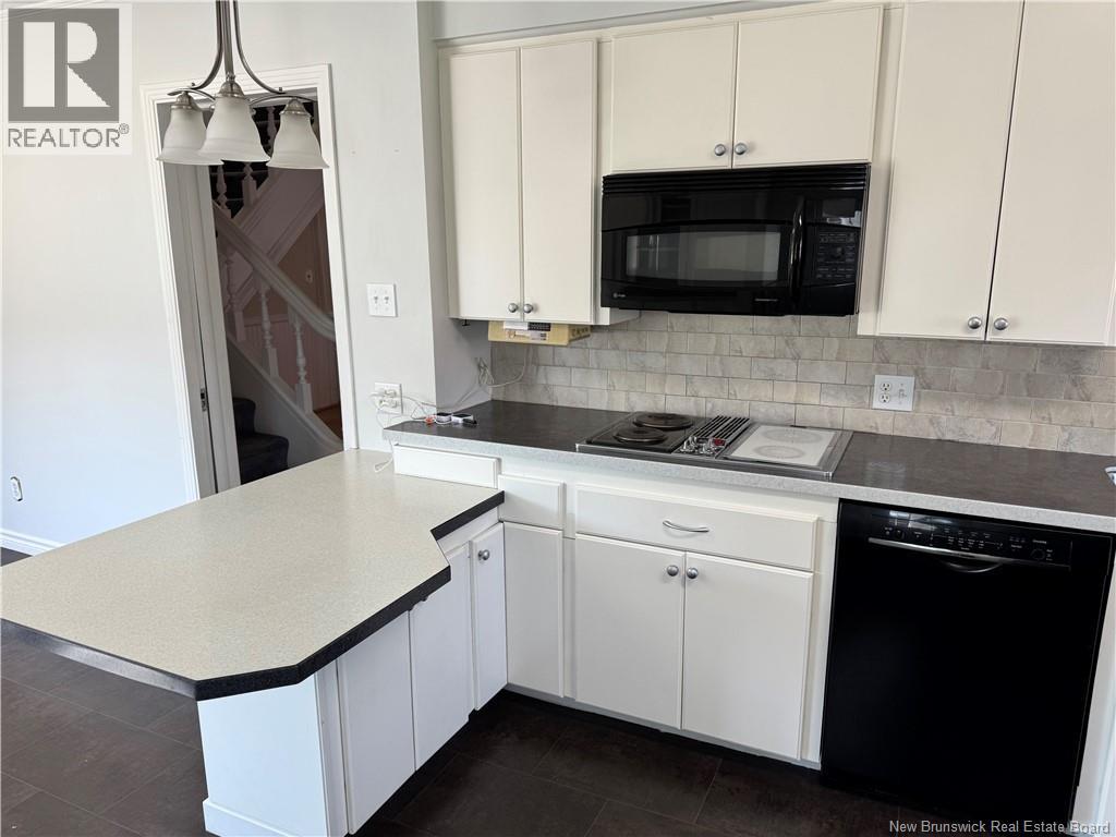 252 Main St - 16