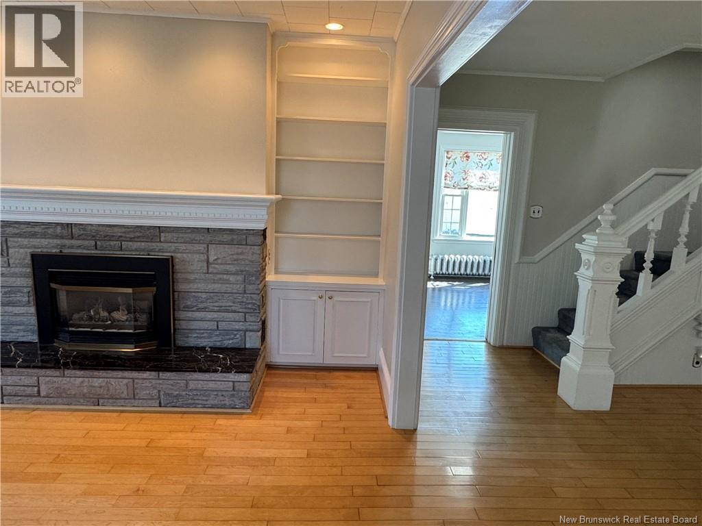 252 Main St - 9