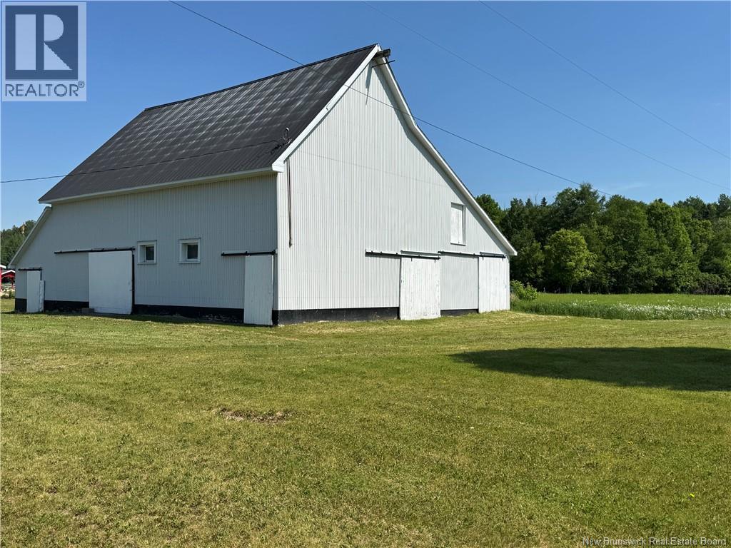 252 Main St - 5