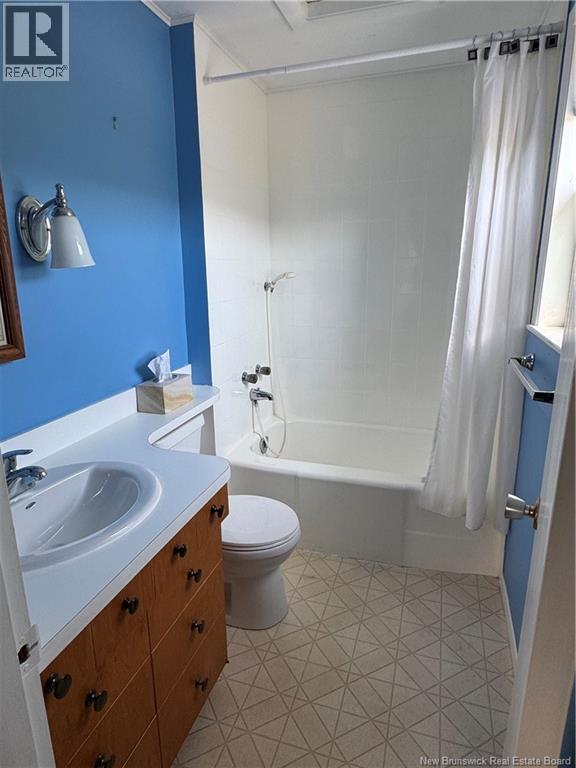 252 Main St - 44