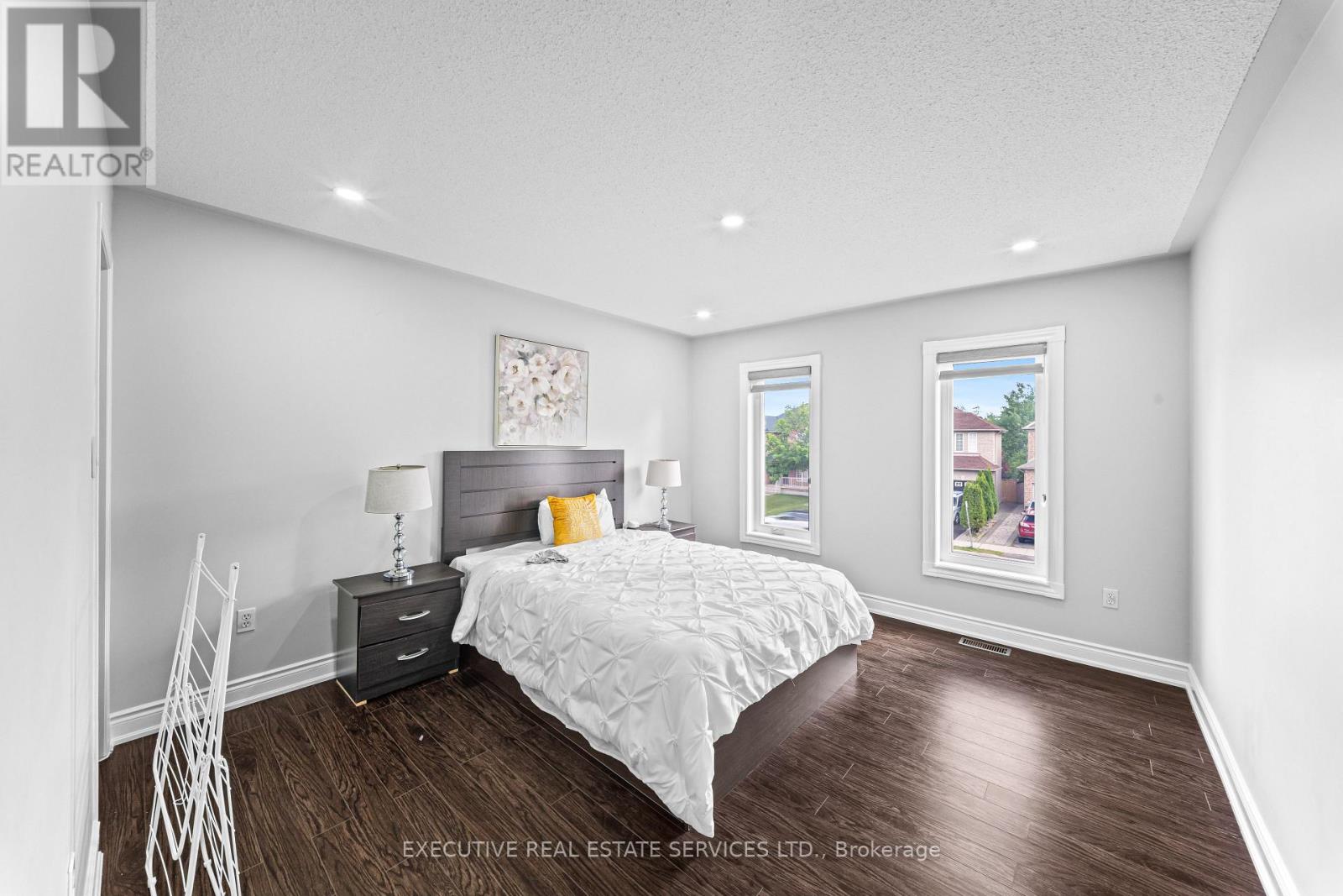 7 CHAPPARAL DRIVE - 31
