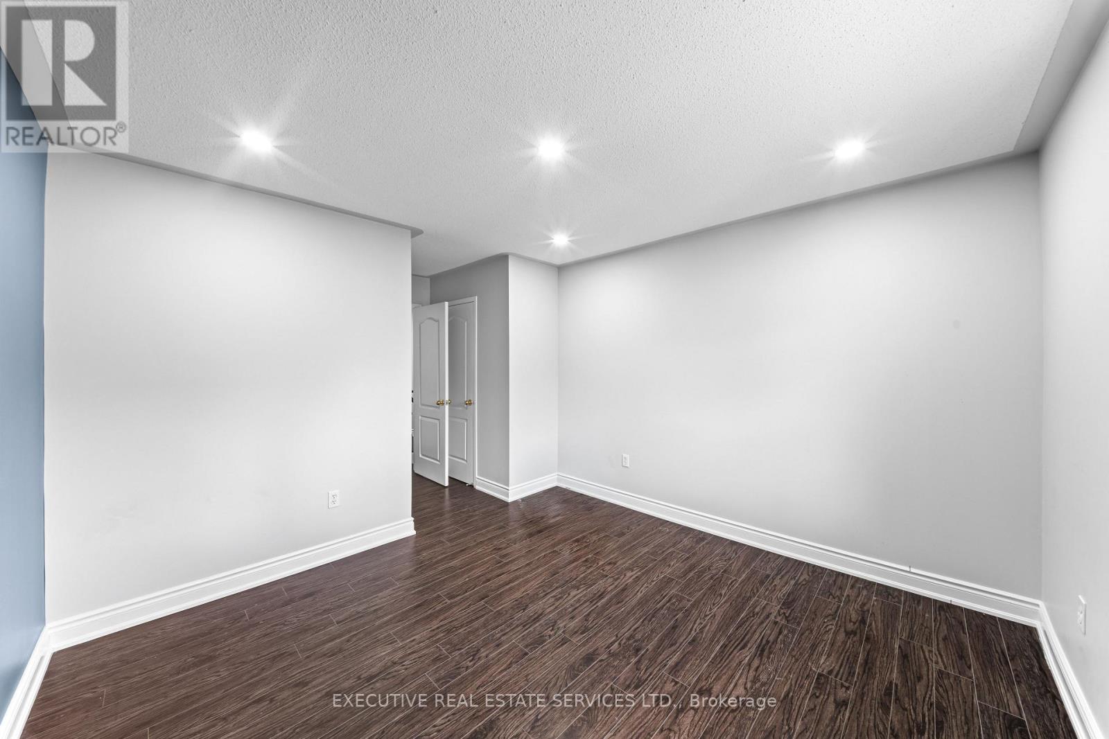 7 CHAPPARAL DRIVE - 39
