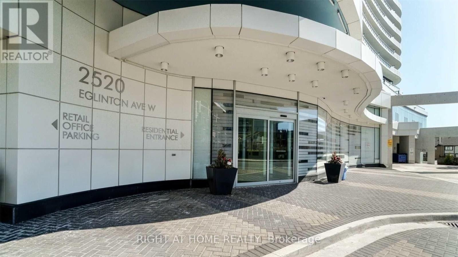 #1713 2520 EGLINTON AVENUE W - 3