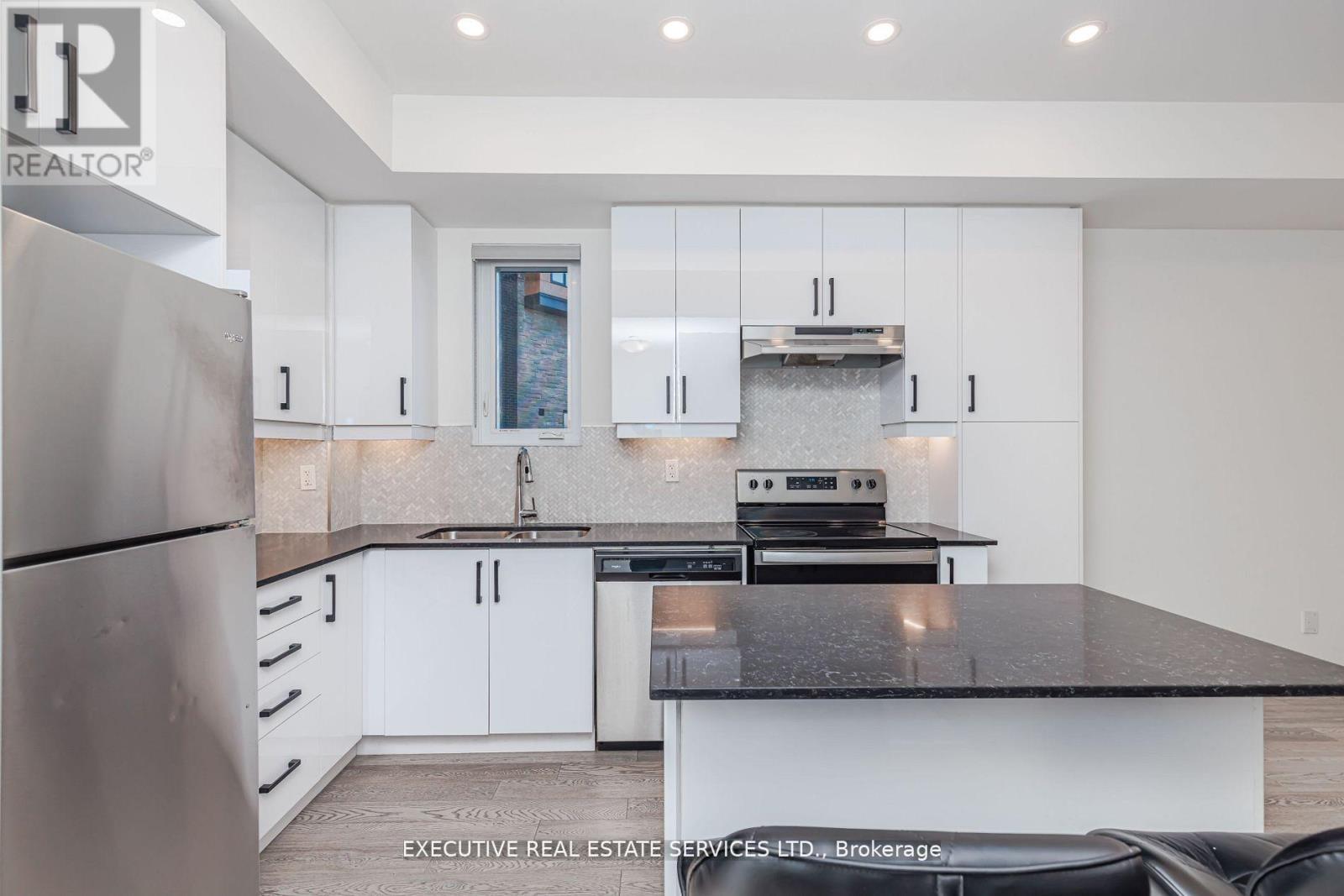 #39 200 MALTA AVENUE - 8