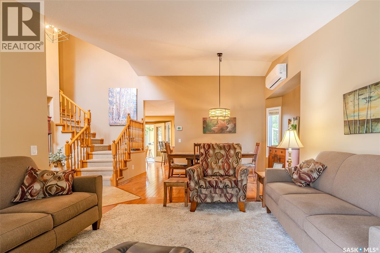 406 Braeburn CRESCENT — photo 10