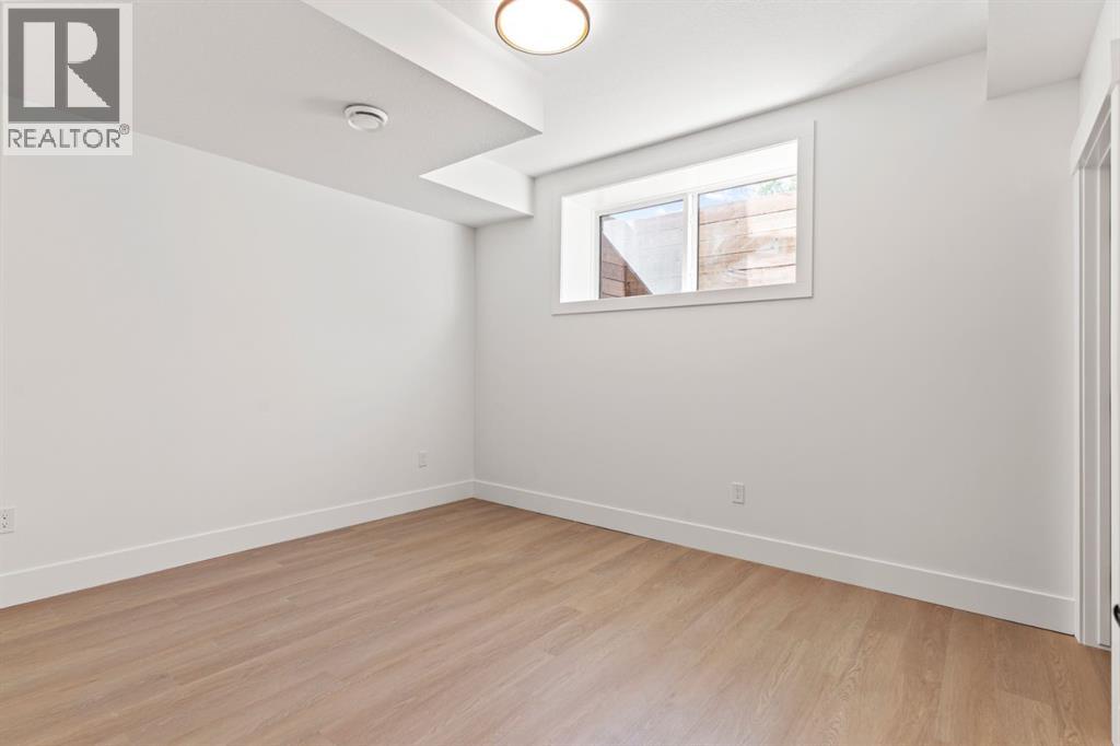 520 34A Street NW — photo 40