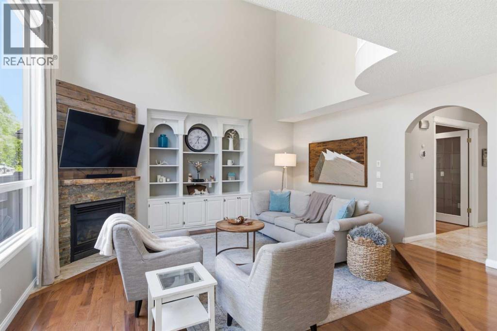 30 Mt Yamnuska Court SE — photo 8