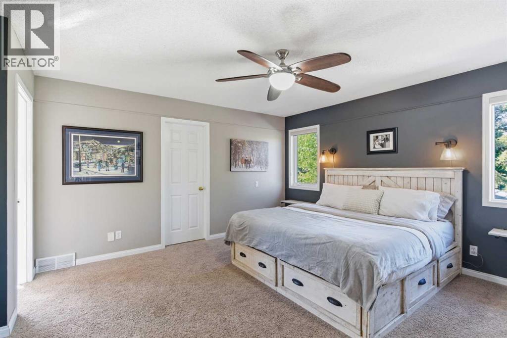 30 Mt Yamnuska Court SE — photo 15