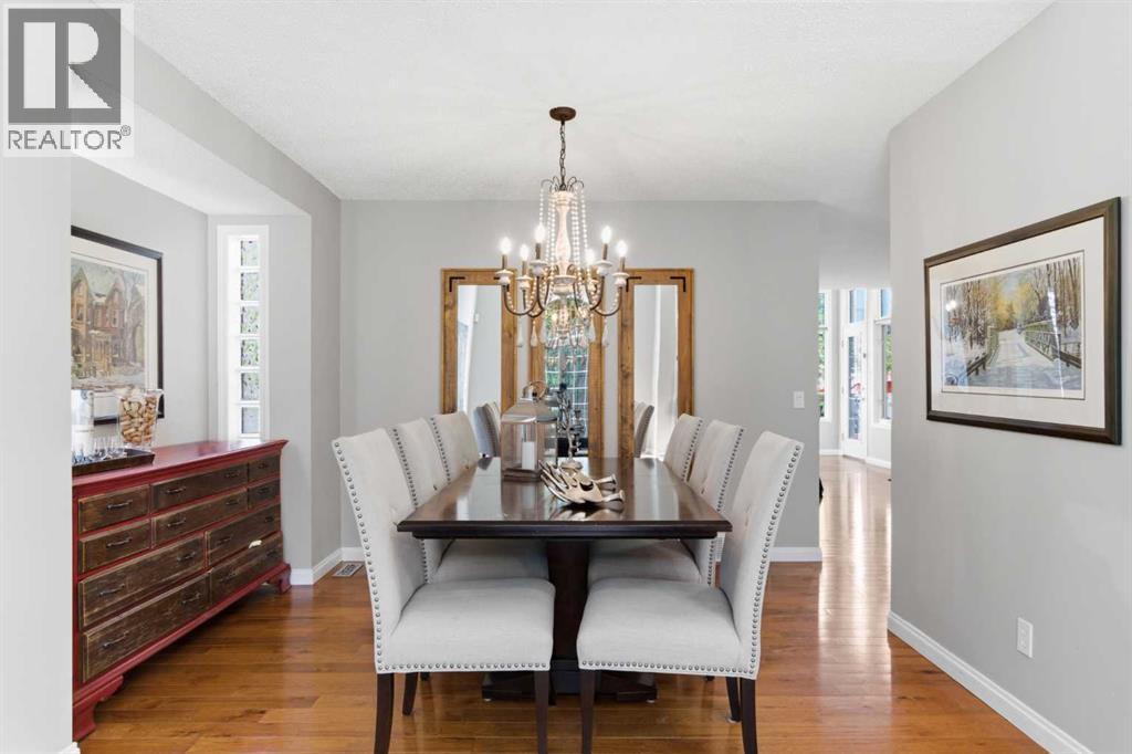 30 Mt Yamnuska Court SE - photo 4