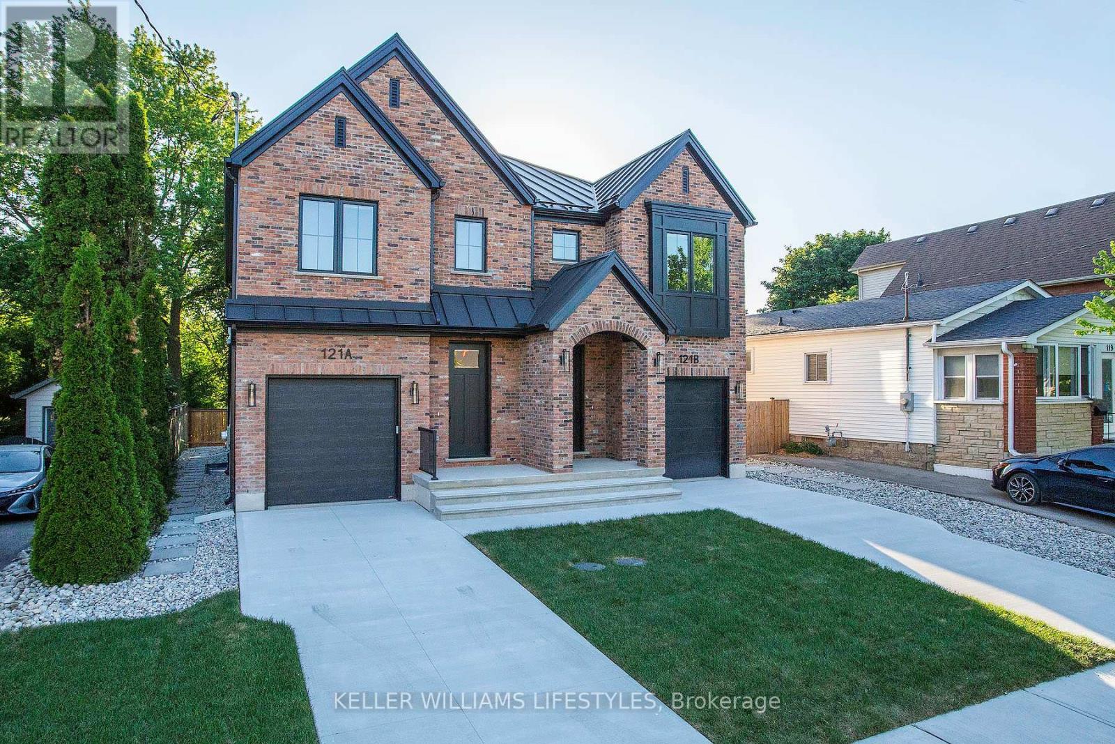 121 CATHCART STREET - 2