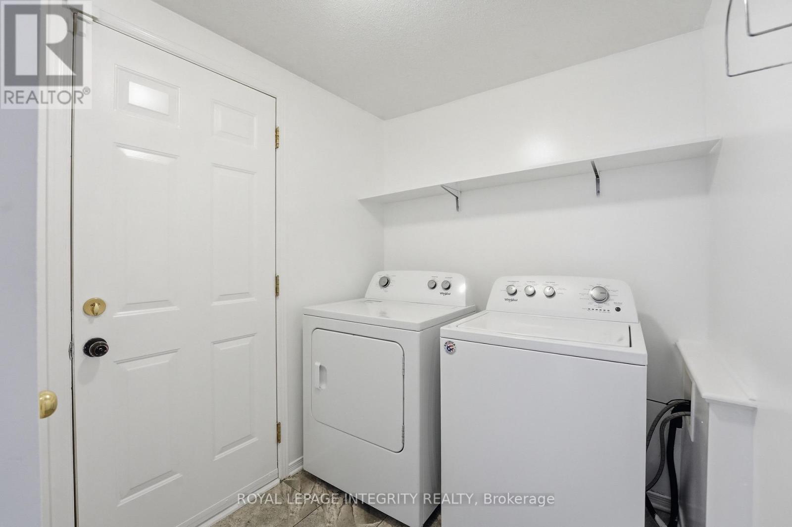 127 STONEY POND COURT — photo 14 of 28