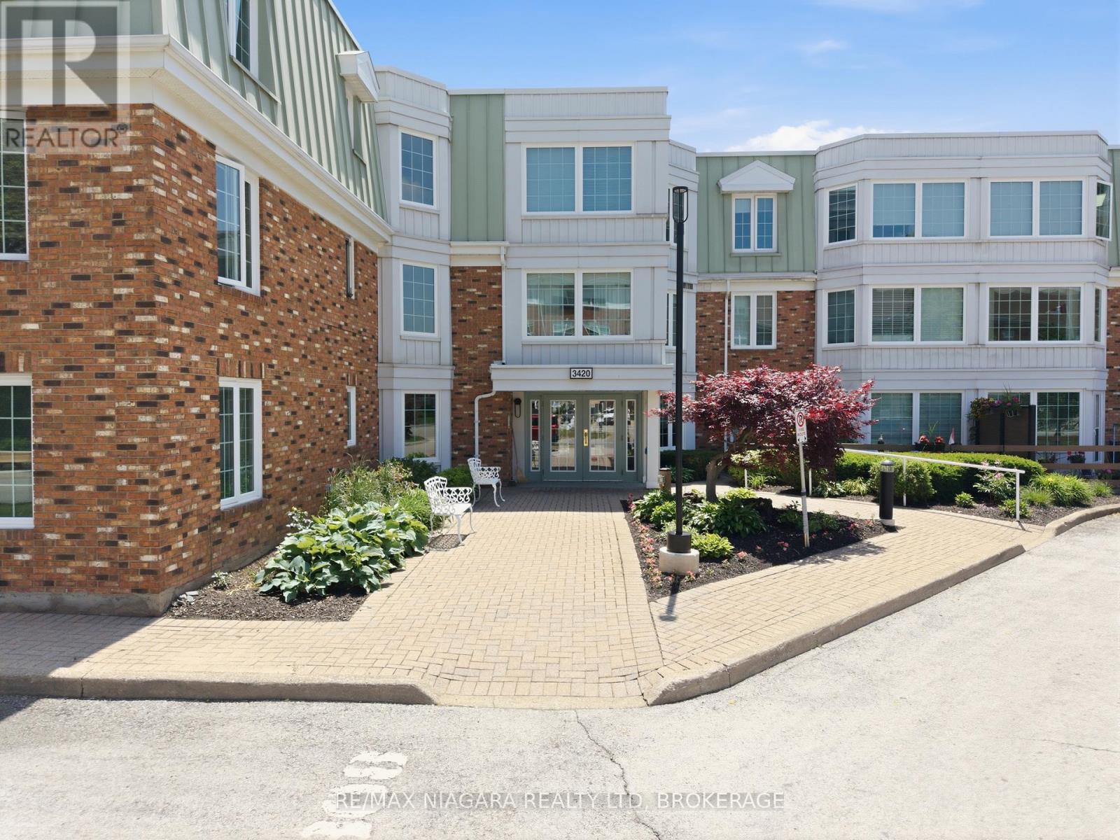 #210 3420 FREDERICK AVENUE - 1