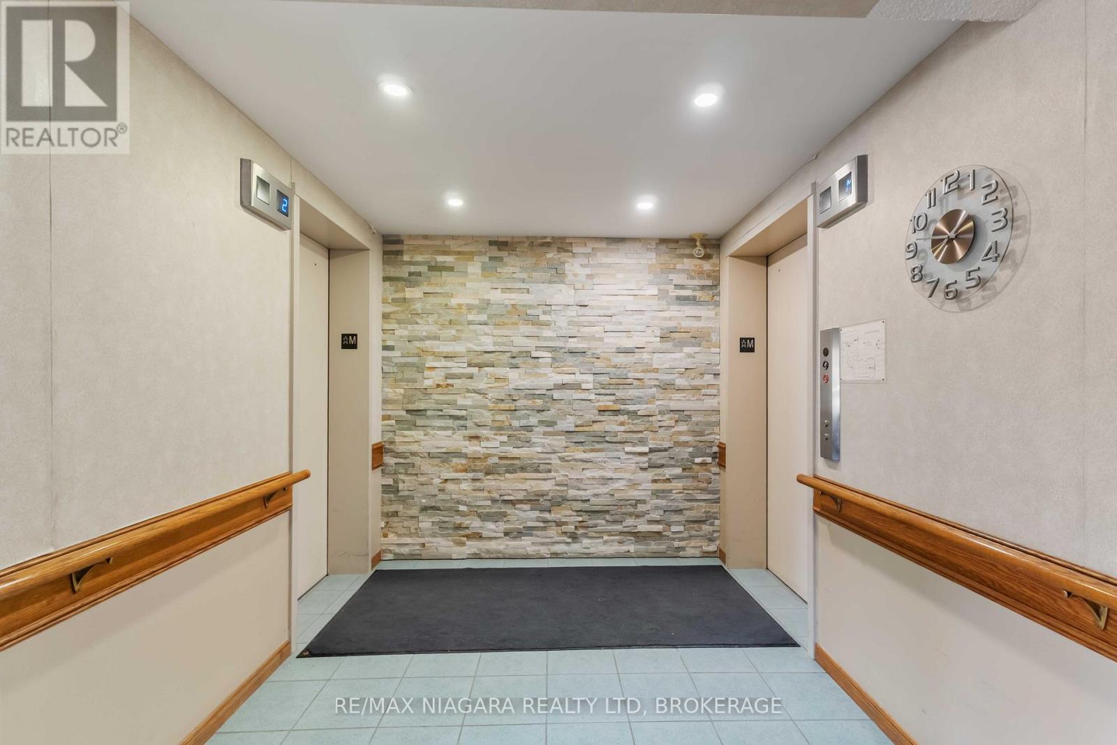 #210 3420 FREDERICK AVENUE - 3