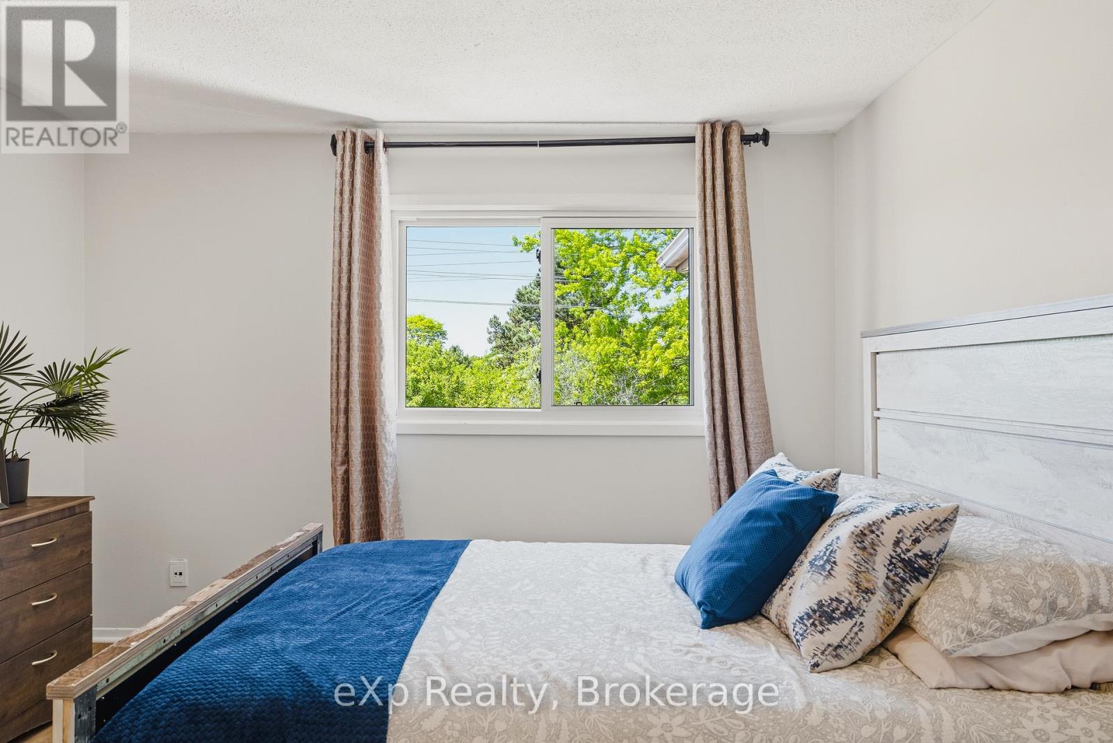 283 COLE ROAD - 19