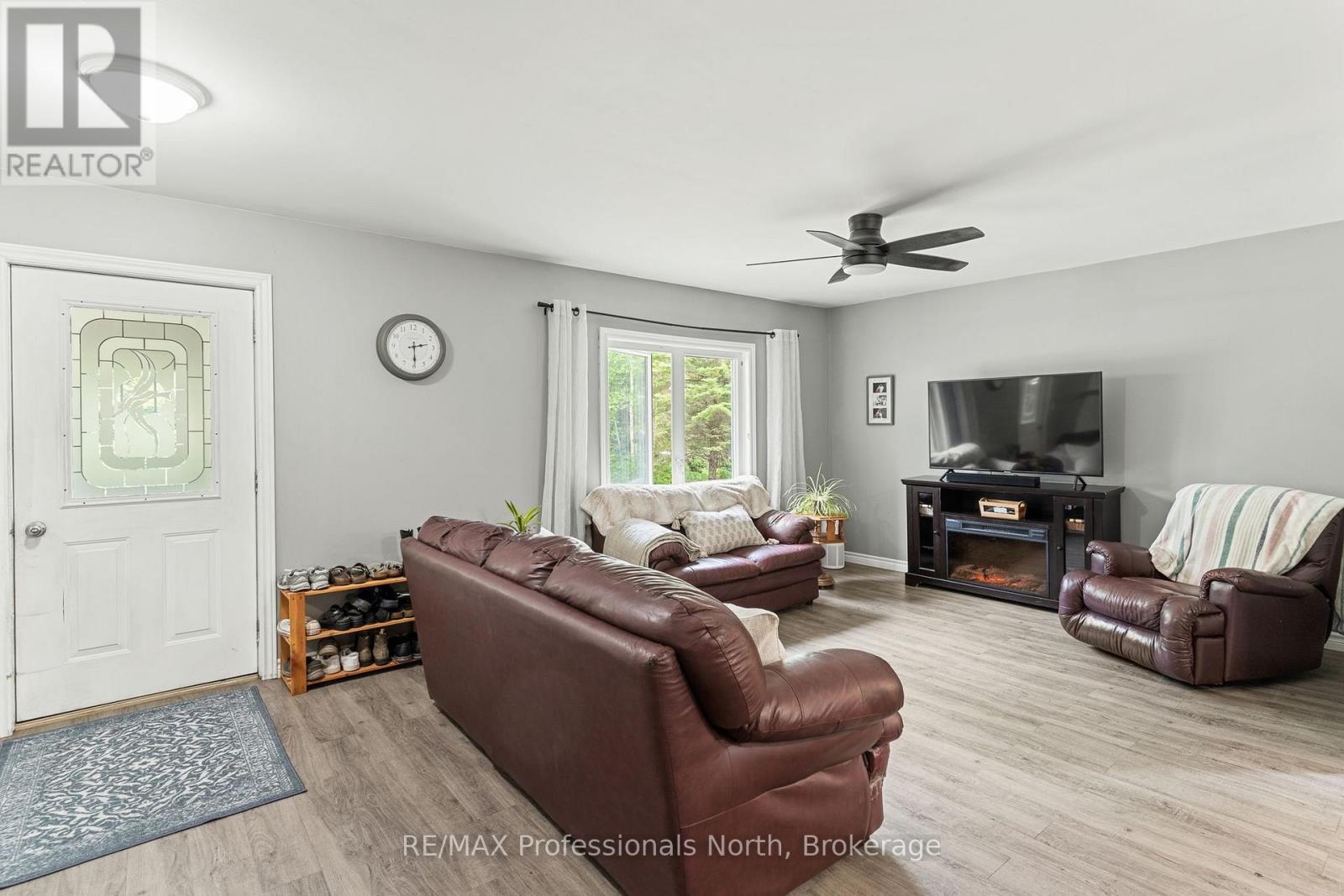 17900 HIGHWAY 118 - 10