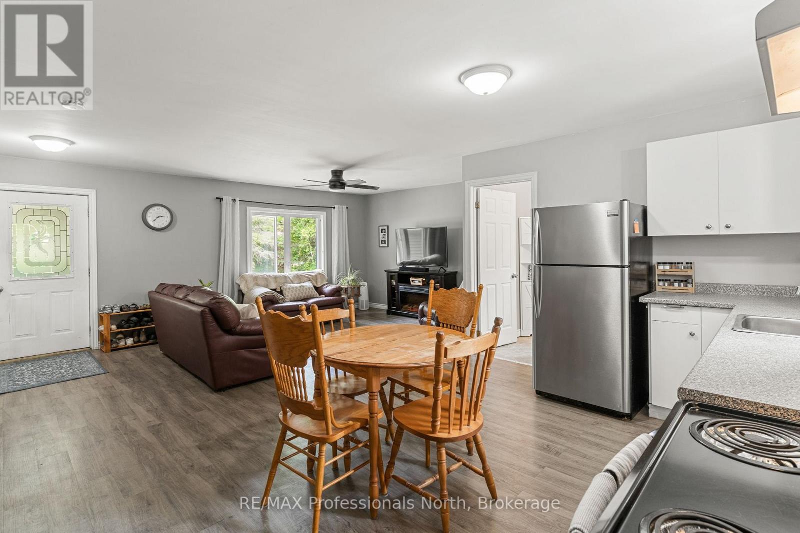17900 HIGHWAY 118 - 18