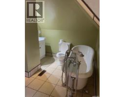 138 First Avenue N, Yorkton, SK S3N1J8 Photo 17