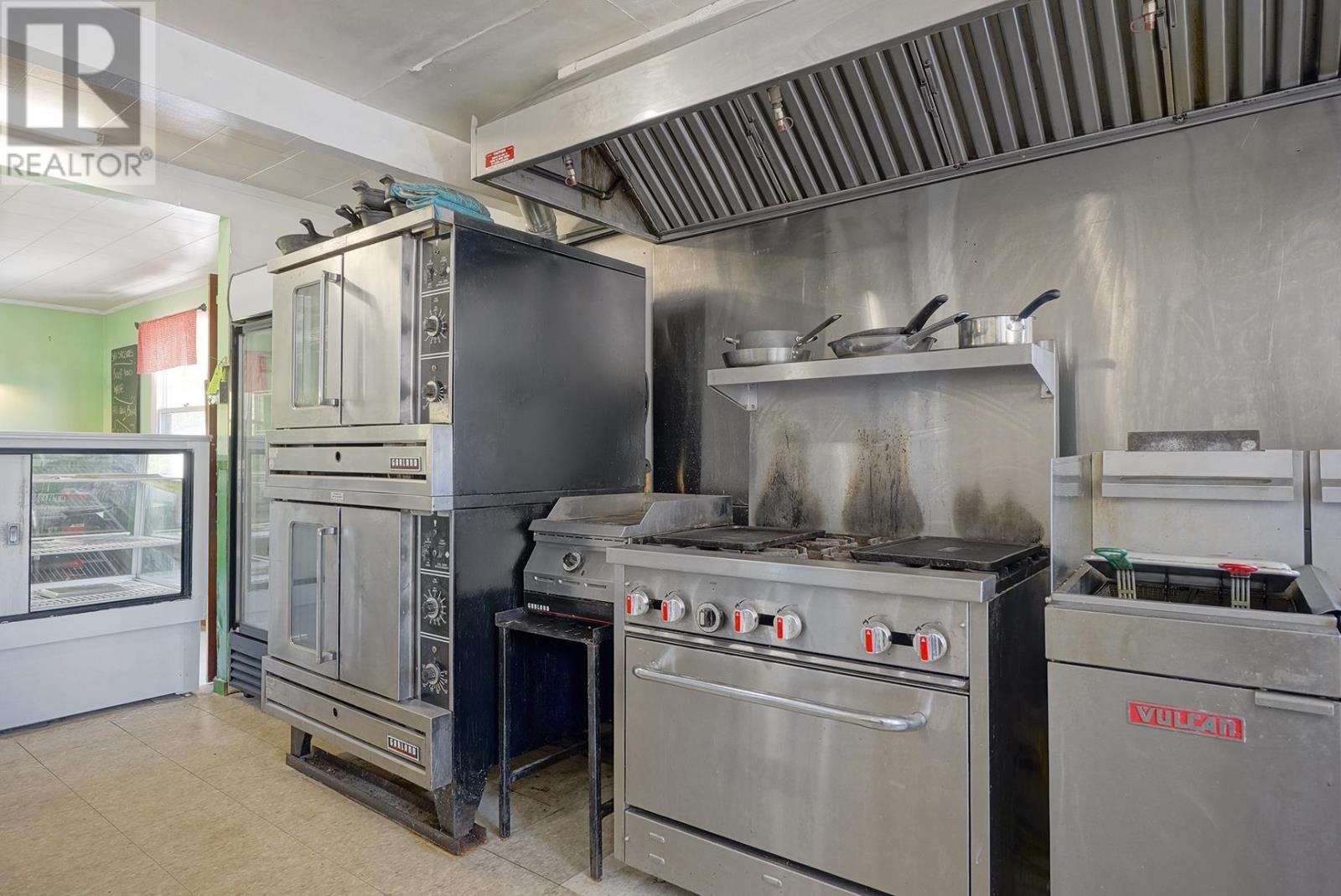 9571 Normans Road - 17