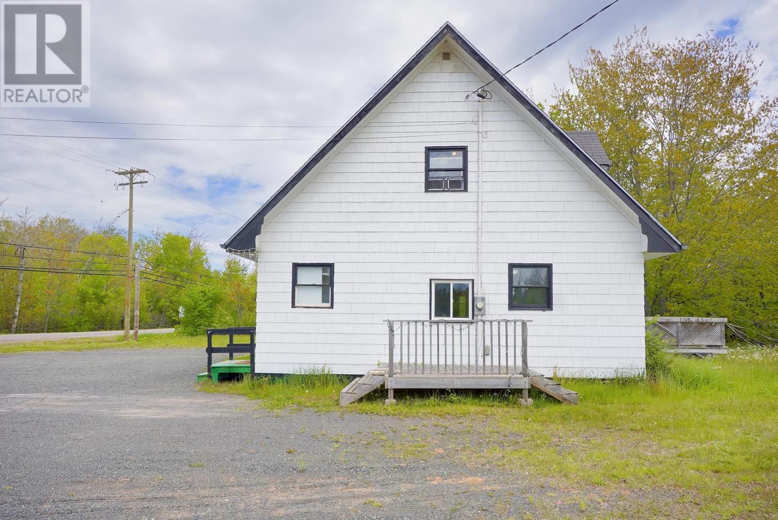 9571 Normans Road - 2