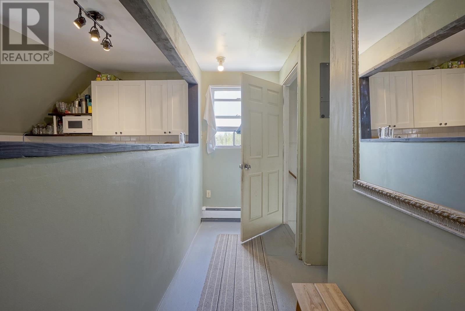 9571 Normans Road - 21