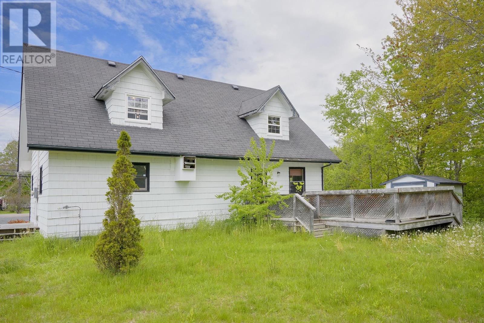 9571 Normans Road - 3