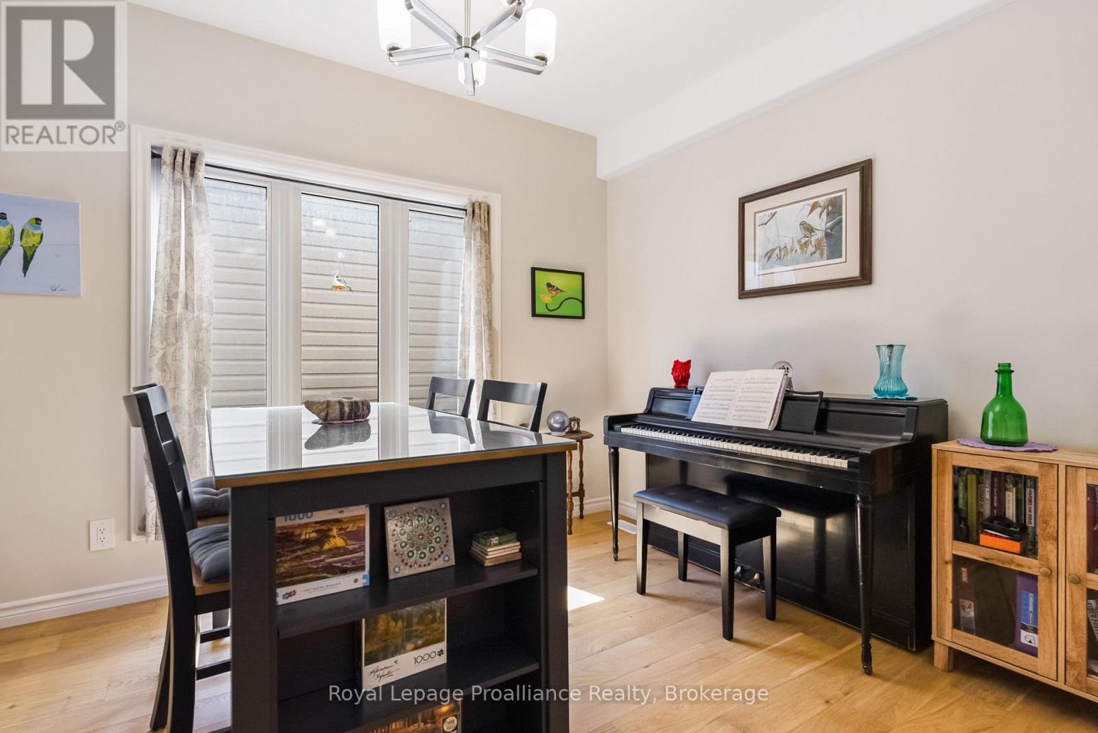 66 RIVERSTONE WAY - 11