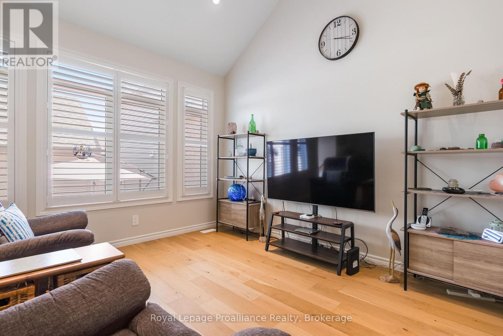 66 RIVERSTONE WAY - 15