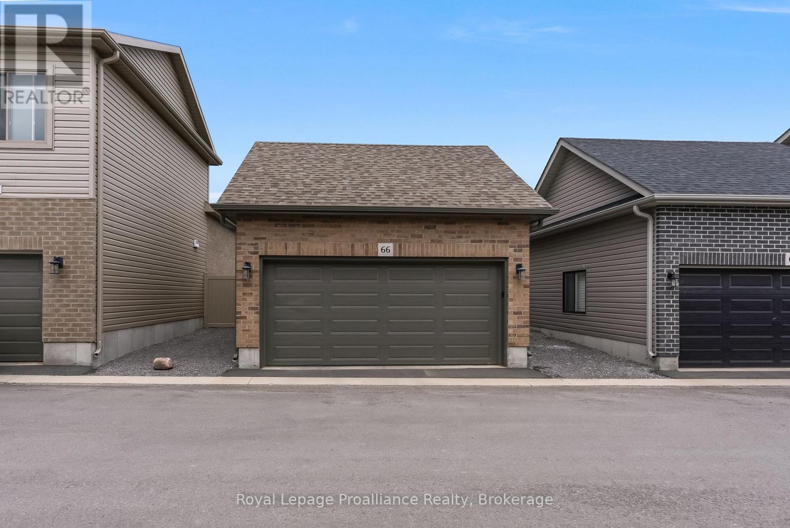 66 RIVERSTONE WAY - 31
