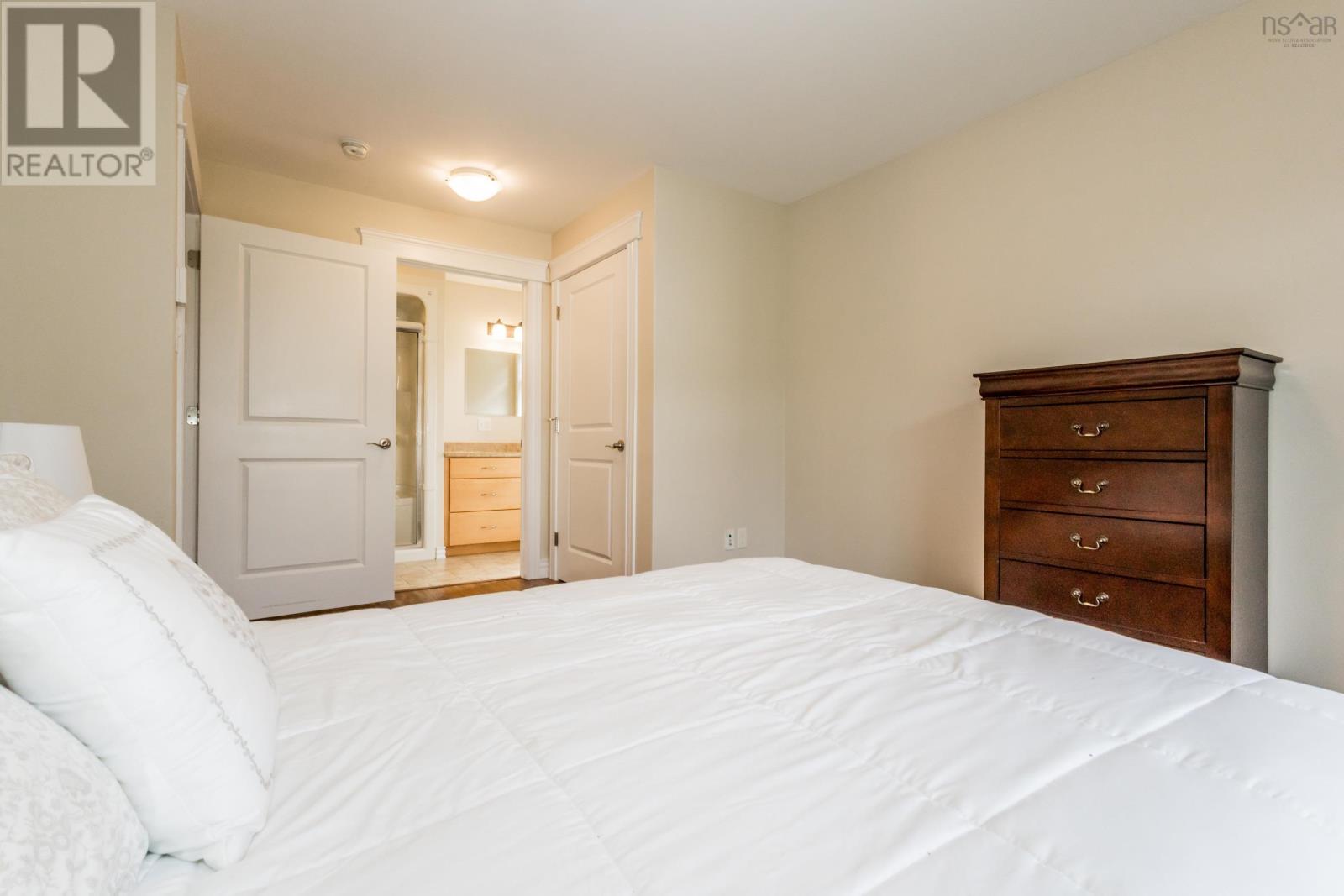 Property 21 of 47 of 19 Mackinnon Court