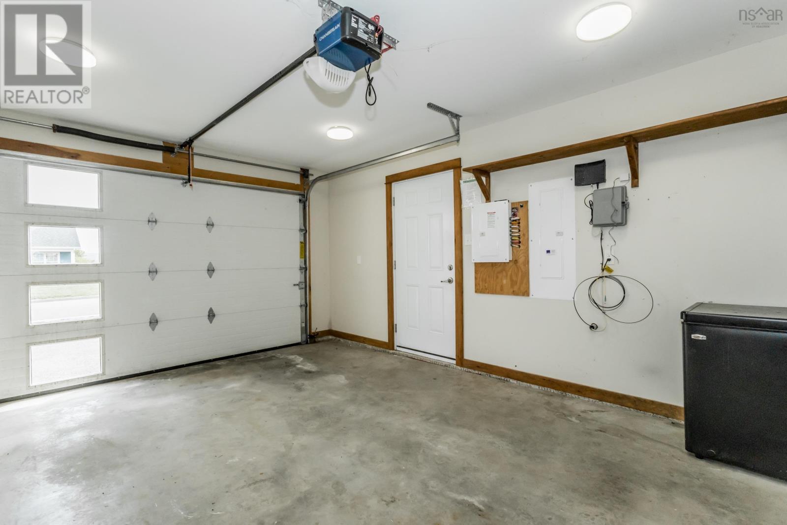 Property 35 of 47 of 19 Mackinnon Court